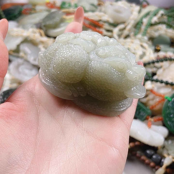 未镶嵌和田玉挂件