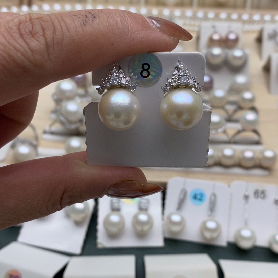 颈饰银S925镶嵌淡水珍珠