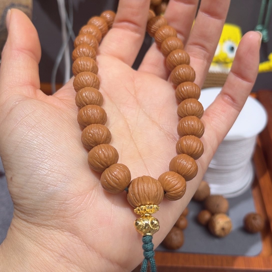 爱***闹吊坠猴头核桃土豪