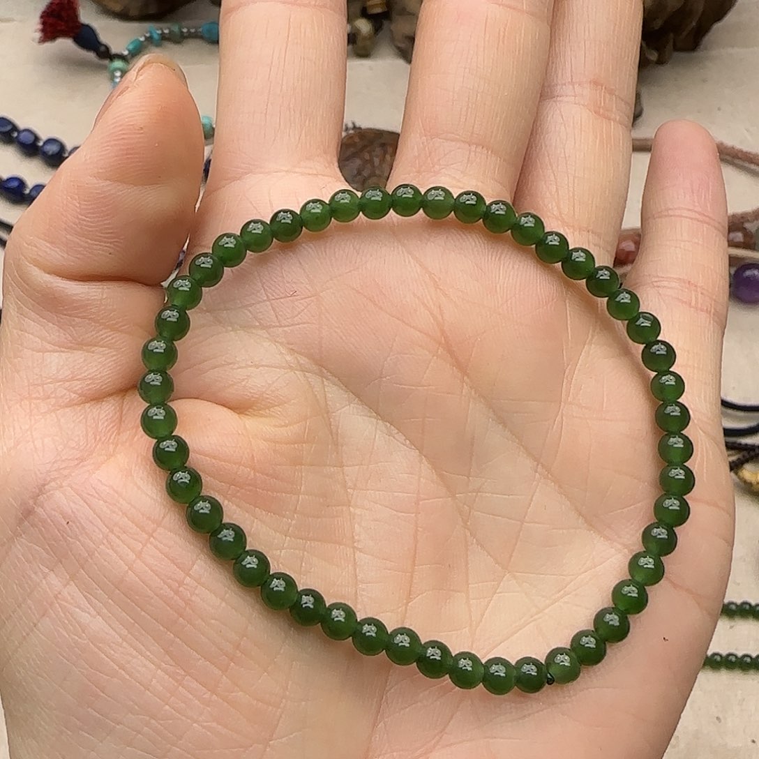 幸***康和田玉（碧玉）未镶嵌手链