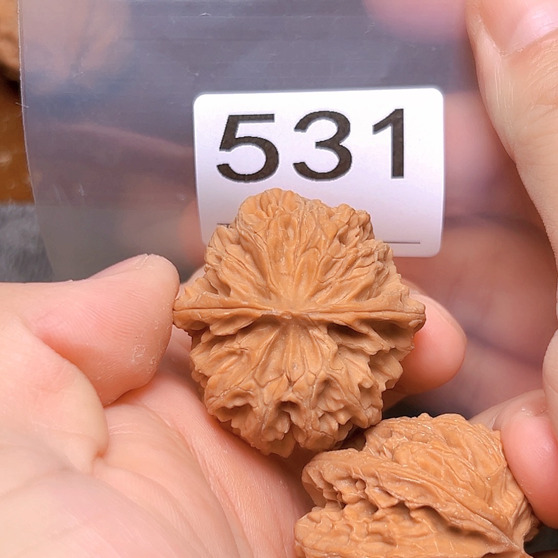 文玩核桃吊坠38苹果园