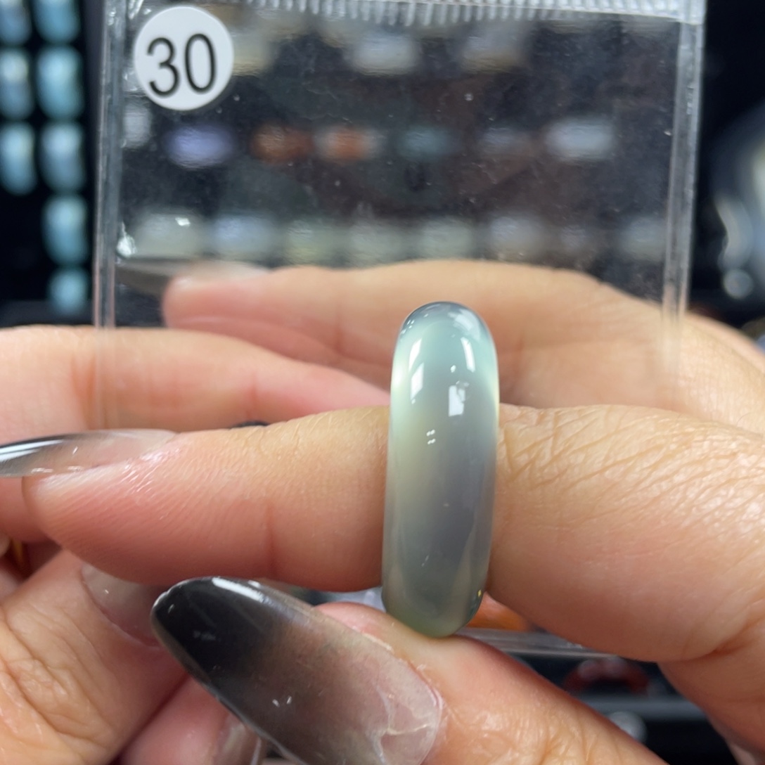 玛瑙/玉髓未镶嵌戒指30号港码22直径19.8（非质量问题.不退不换）