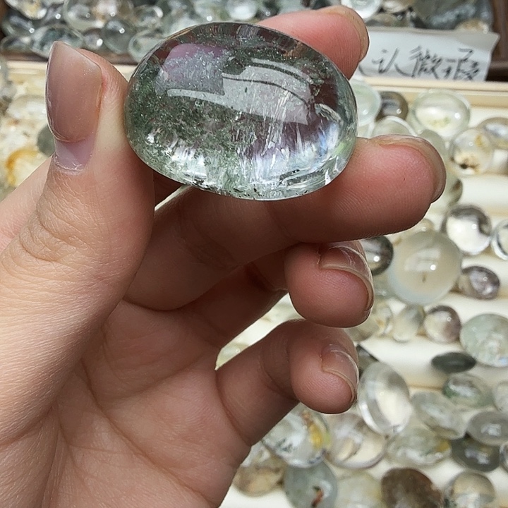 苏***洋珠宝半成品水晶未镶嵌