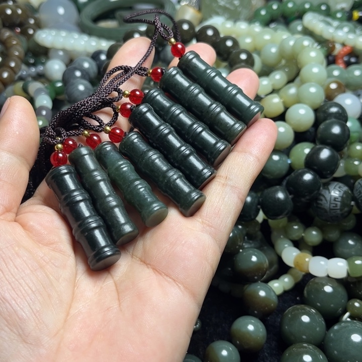 未镶嵌和田玉手串