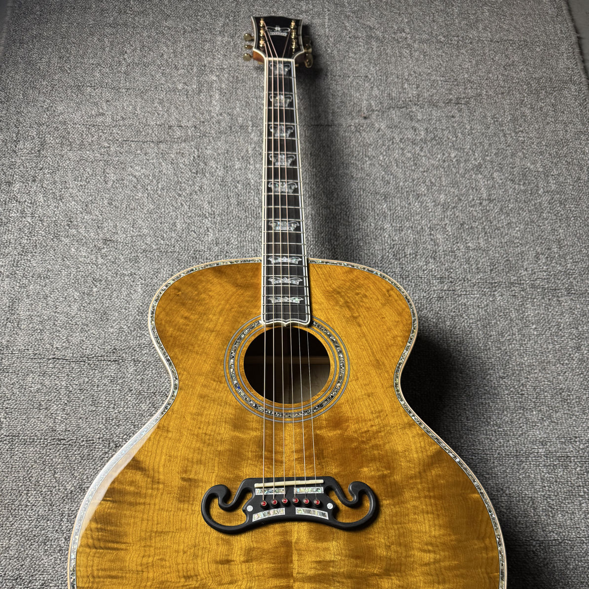 42寸全金丝楠木手工全单吉他