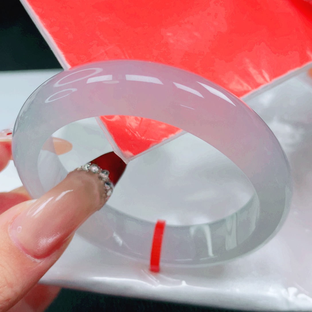 翡翠未镶嵌手镯52贵