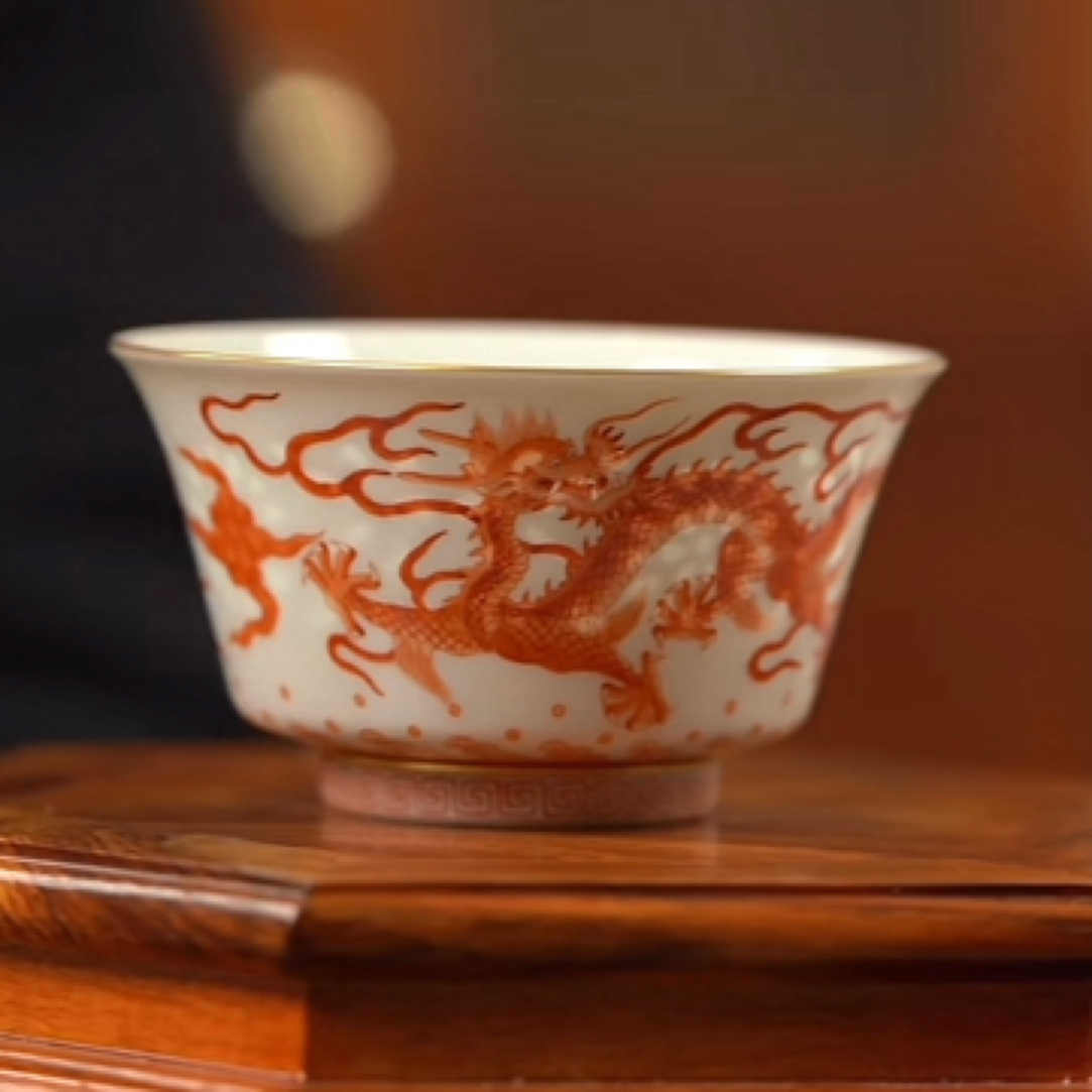 文物商店库出精品瓷