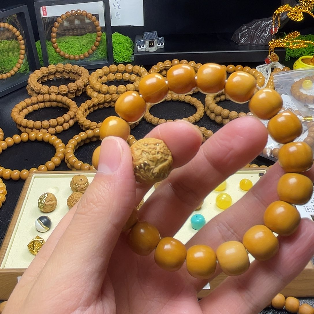 8***叔猴头核桃吊坠龙岩老型