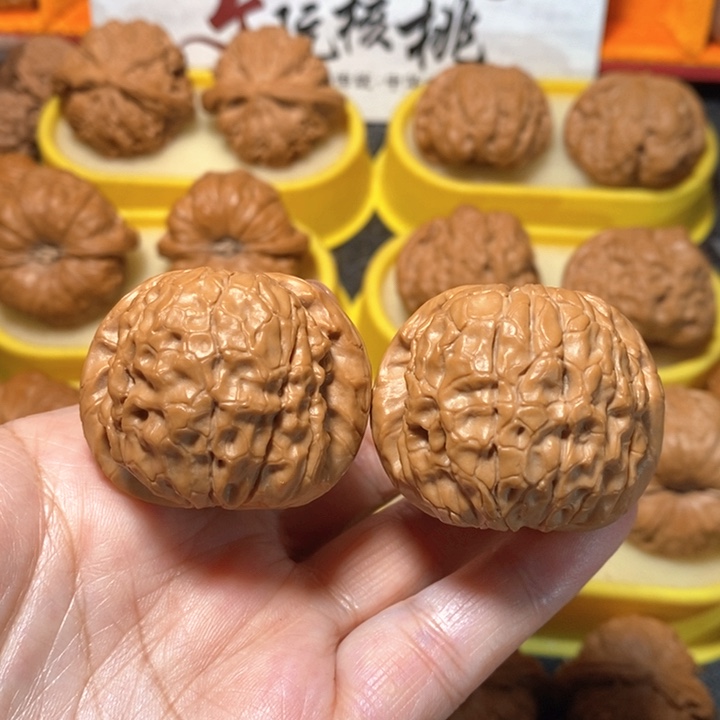 文玩核桃把件甲骨文 40 38