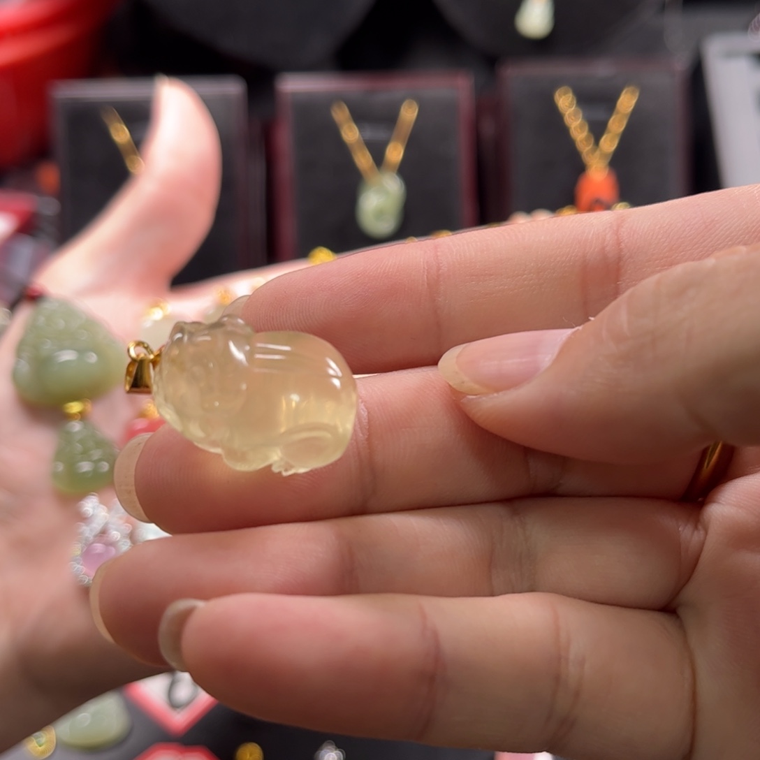 水晶颈饰银S925镶嵌吊坠