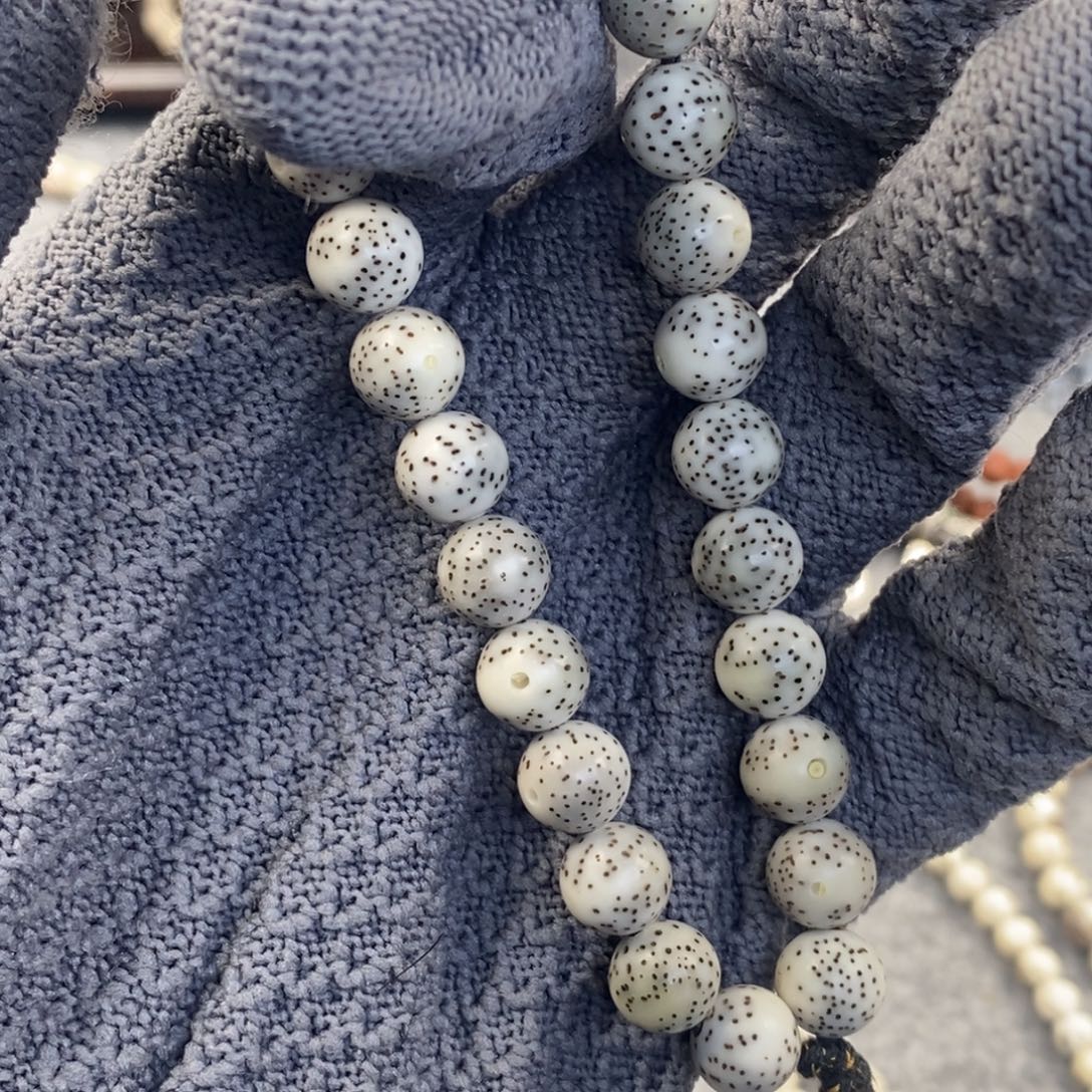 陆***杰手串星月菩提卡9龙蛋星月手持