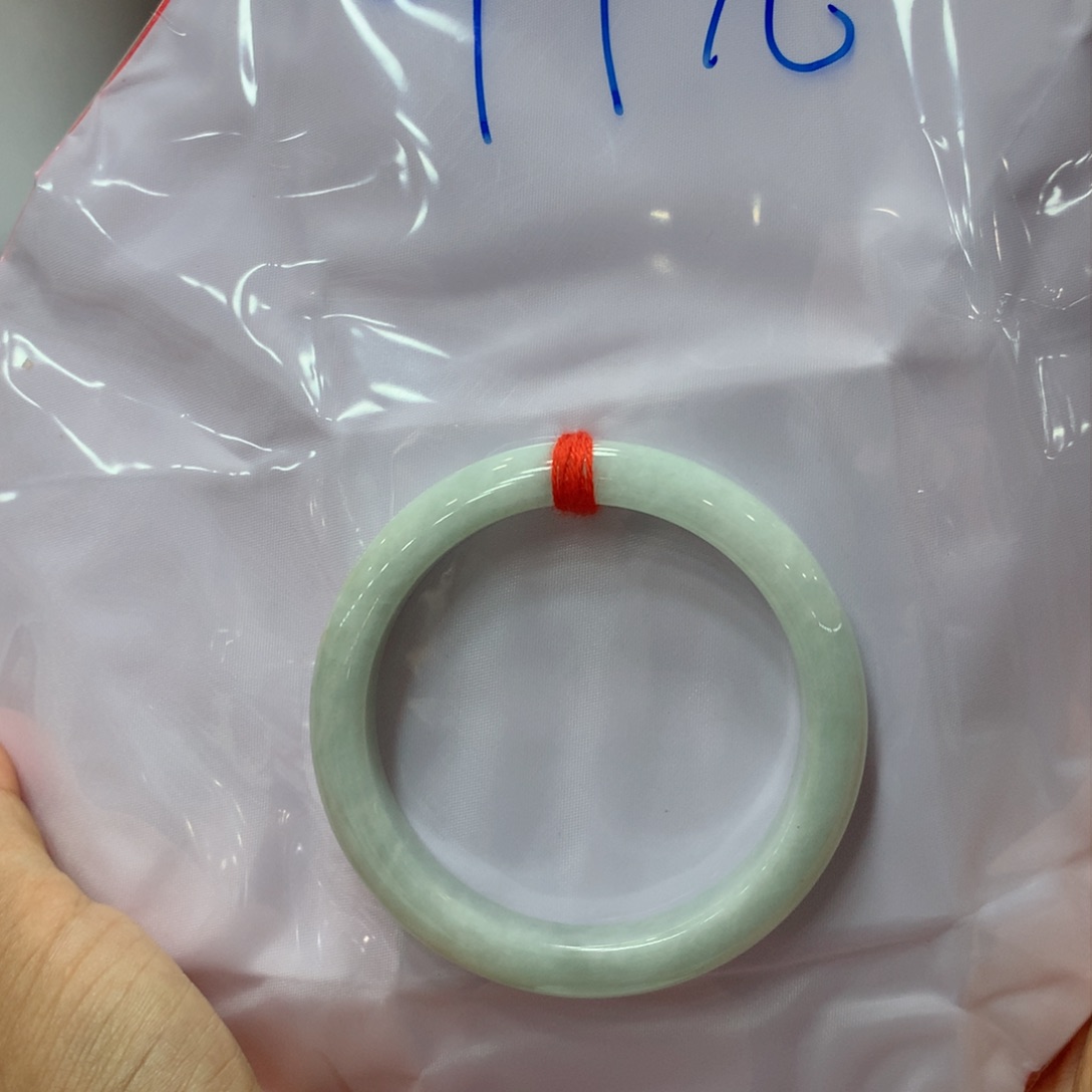 翡翠手镯未镶嵌买断