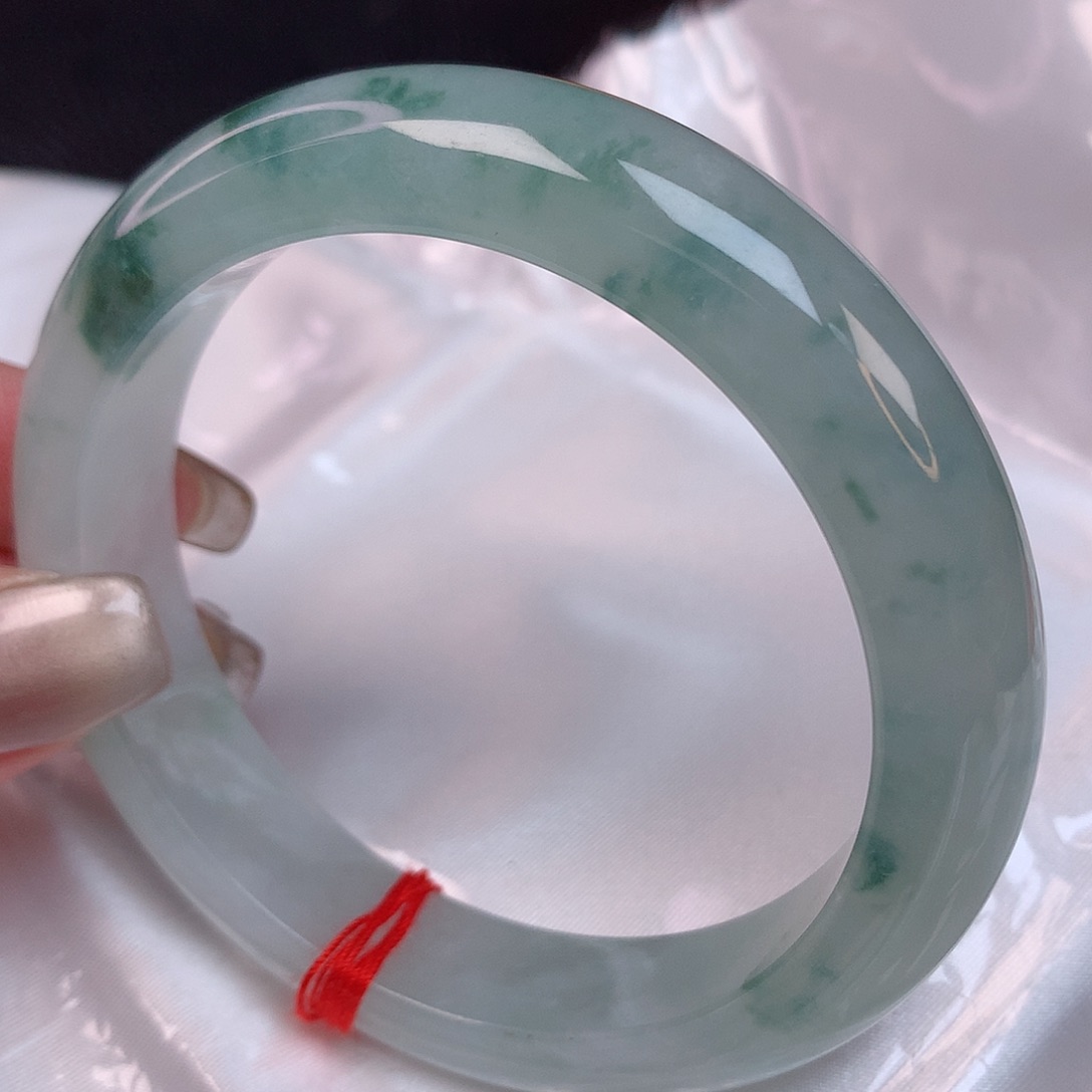 翡翠手镯未镶嵌60 翡翠手镯