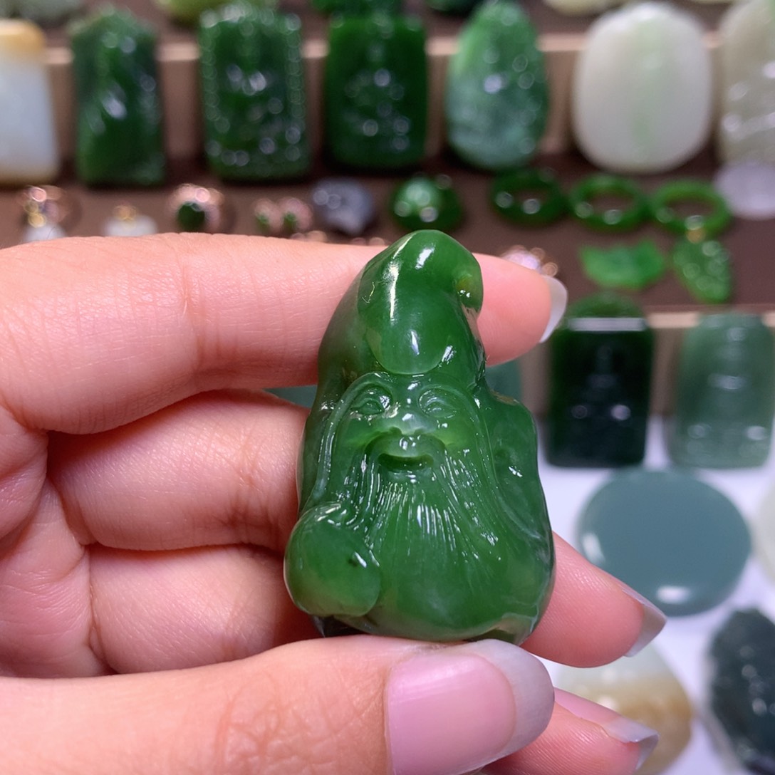 和田玉未镶嵌挂件