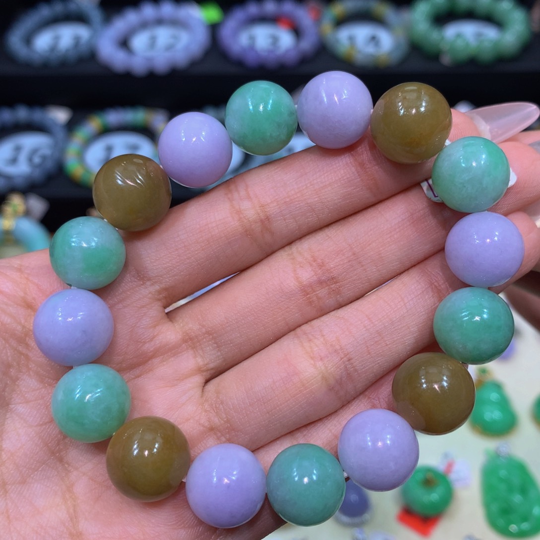 翡翠未镶嵌颈饰翡翠12