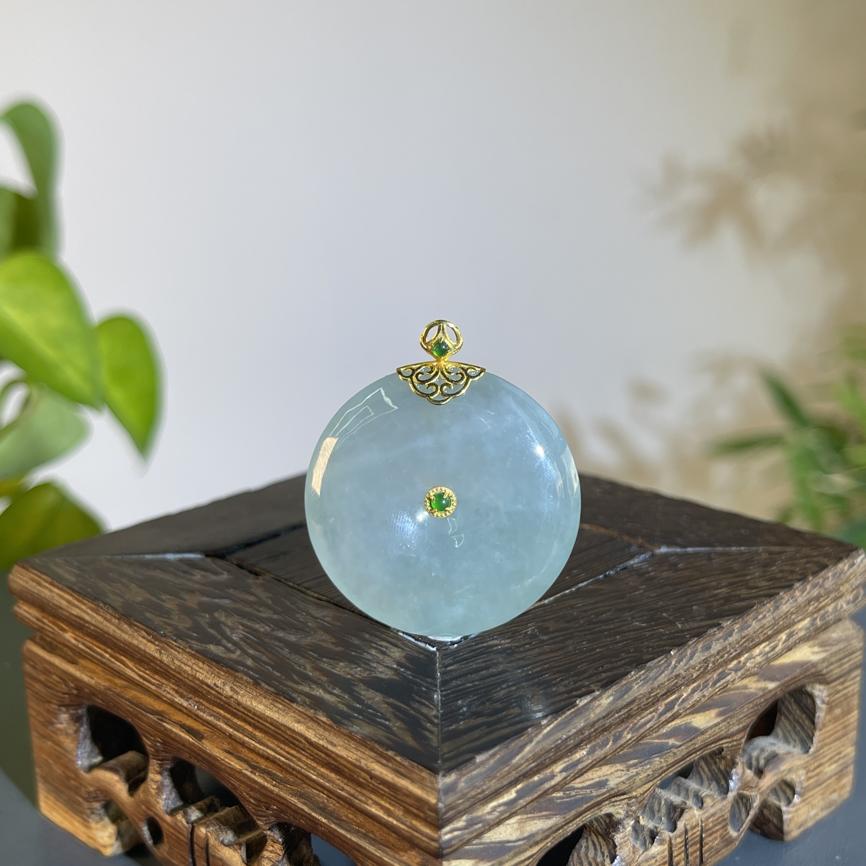 JTW17-95 天然缅甸A货翡翠 18K金镶嵌平安扣