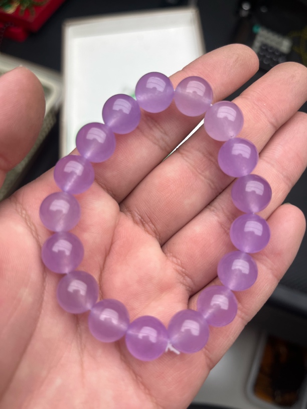 84精品紫罗兰翡翠手串