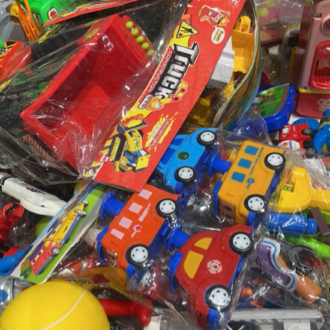 库存玩具礼搭礼盒炫酷塑料趣味多样化多款式小礼品（no退no换）