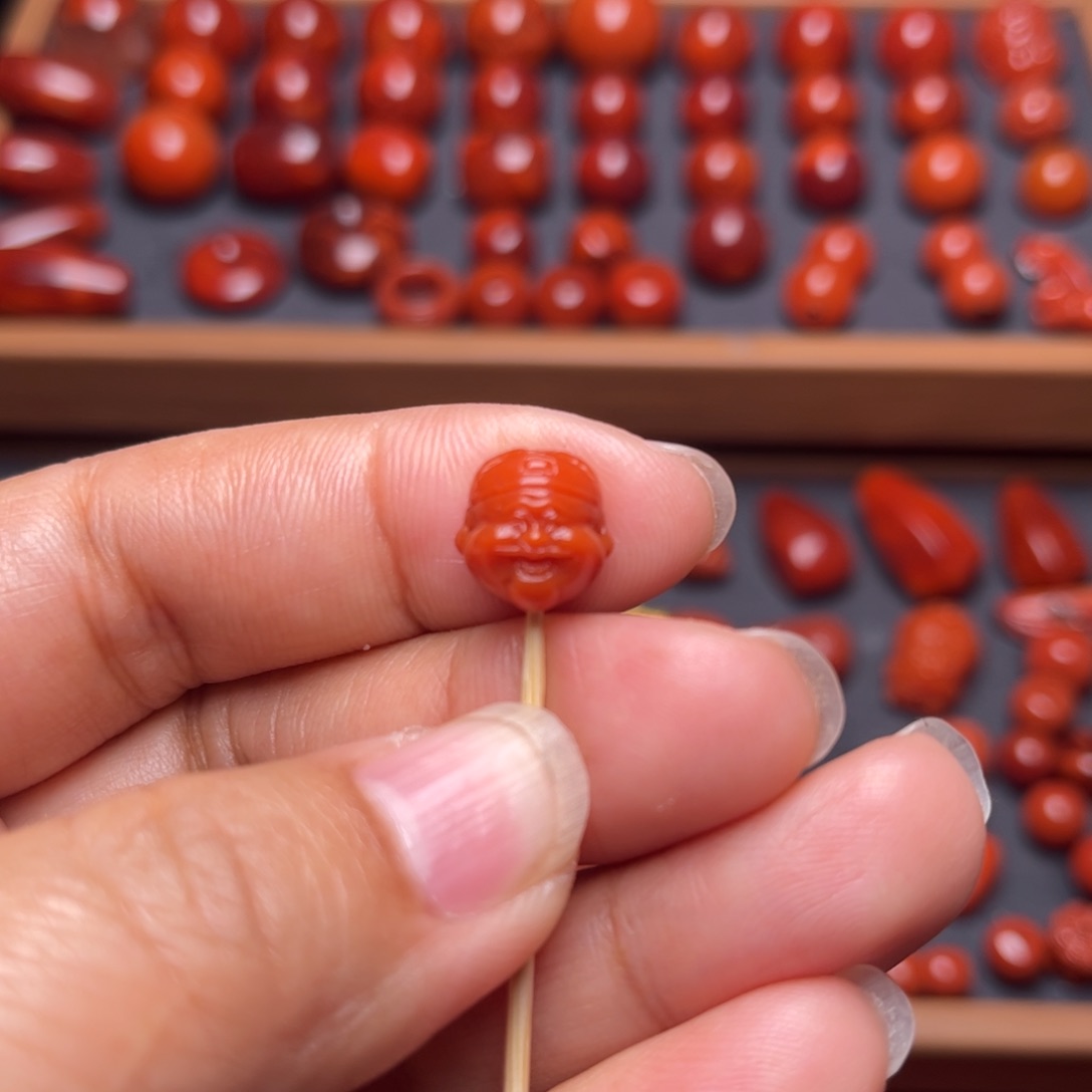 南红玛瑙配饰未镶嵌财神配饰卡10.3mm