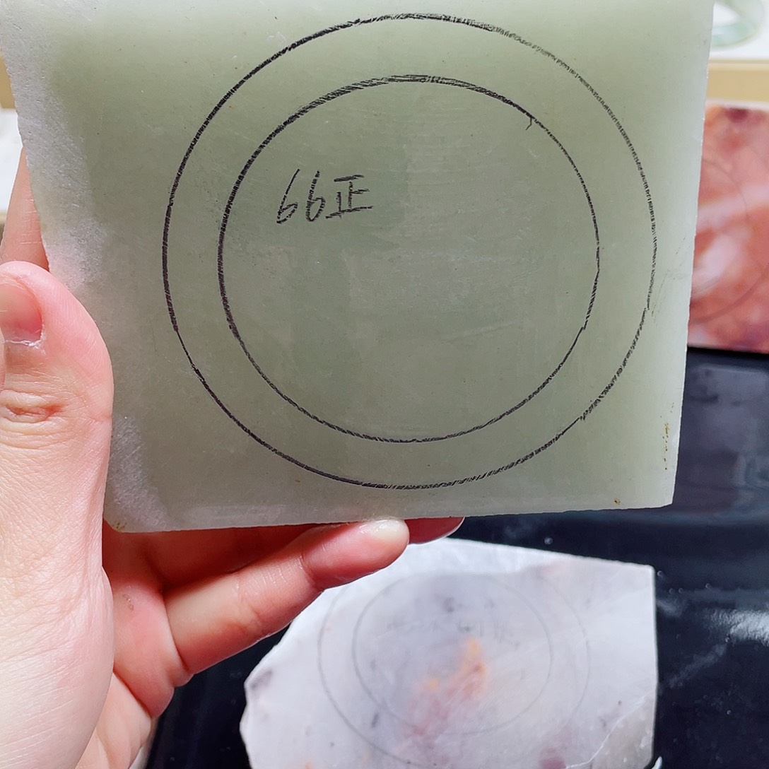 石英质玉手镯未镶嵌定制