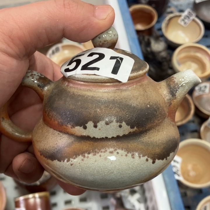 在这样一个人的世界里