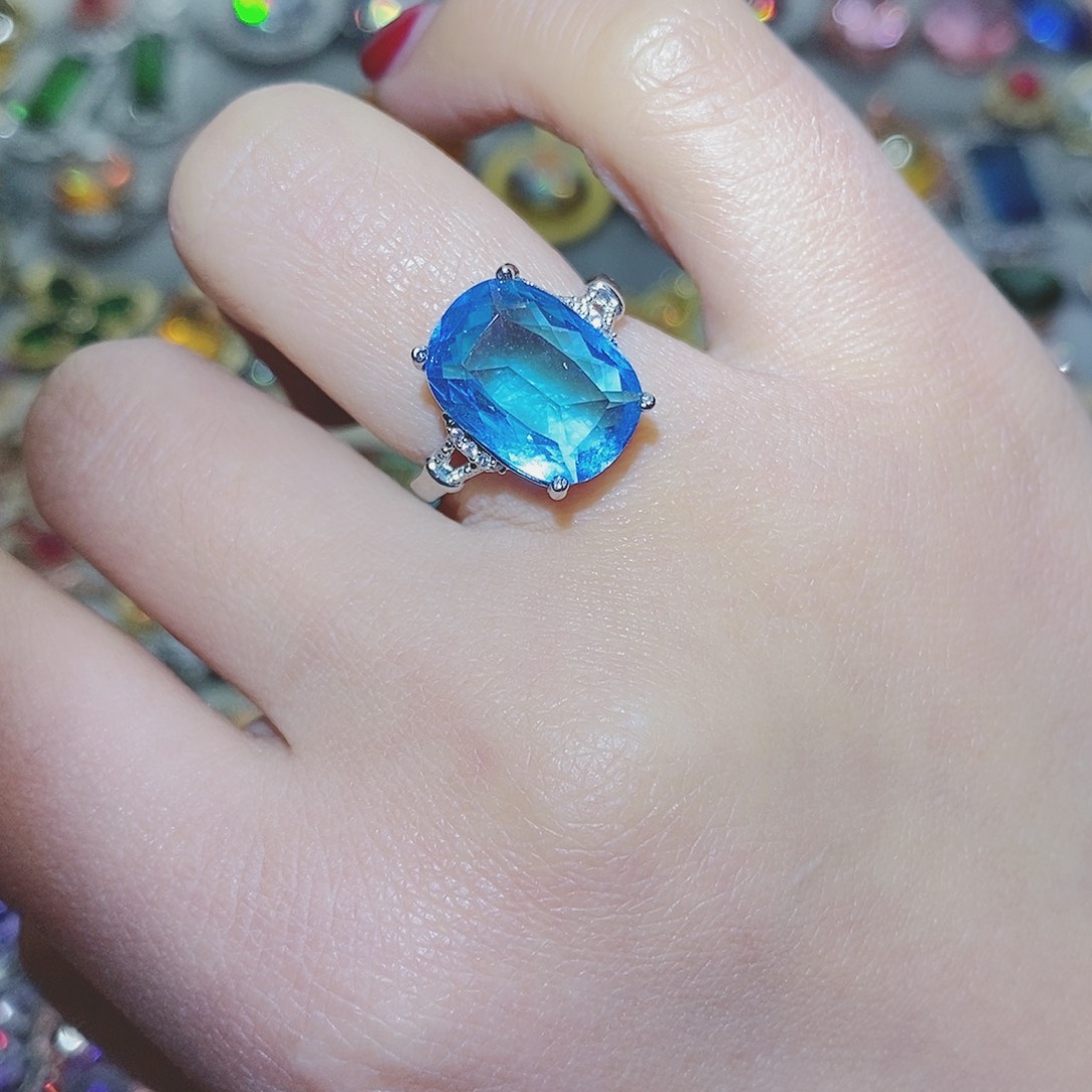 【闪购商品】托帕石耳饰银S925镶嵌