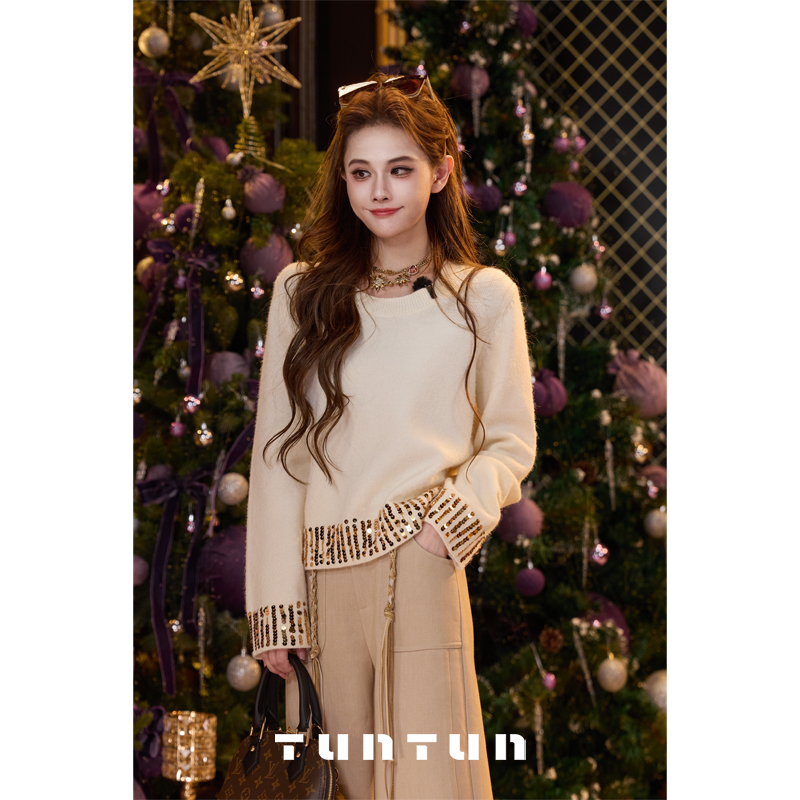 12月21号上新【银河边界 杏色】精致主义 流苏亮片圆领毛衣