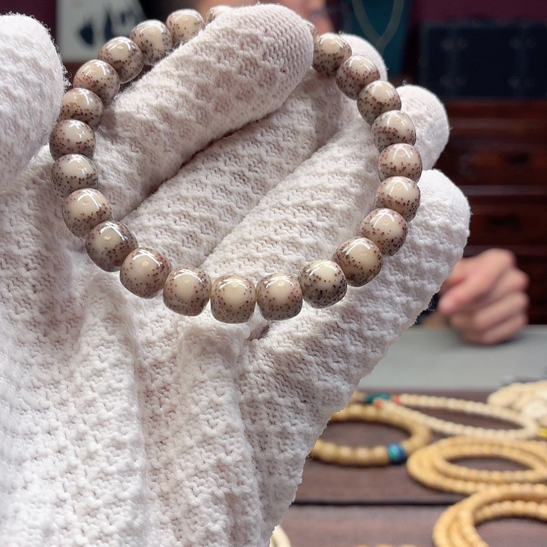 星月菩提手串98糯冰月留白，46号