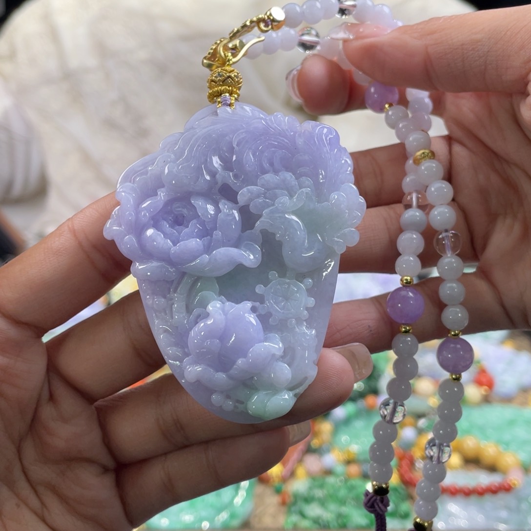 翡翠颈饰未镶嵌代编织