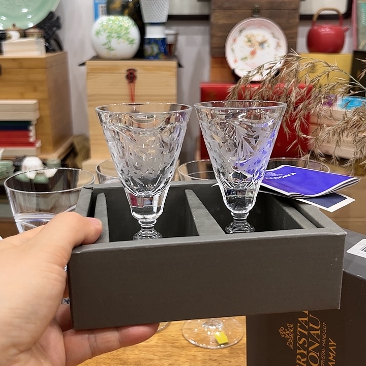 瓷片西和哈哈哈真的好