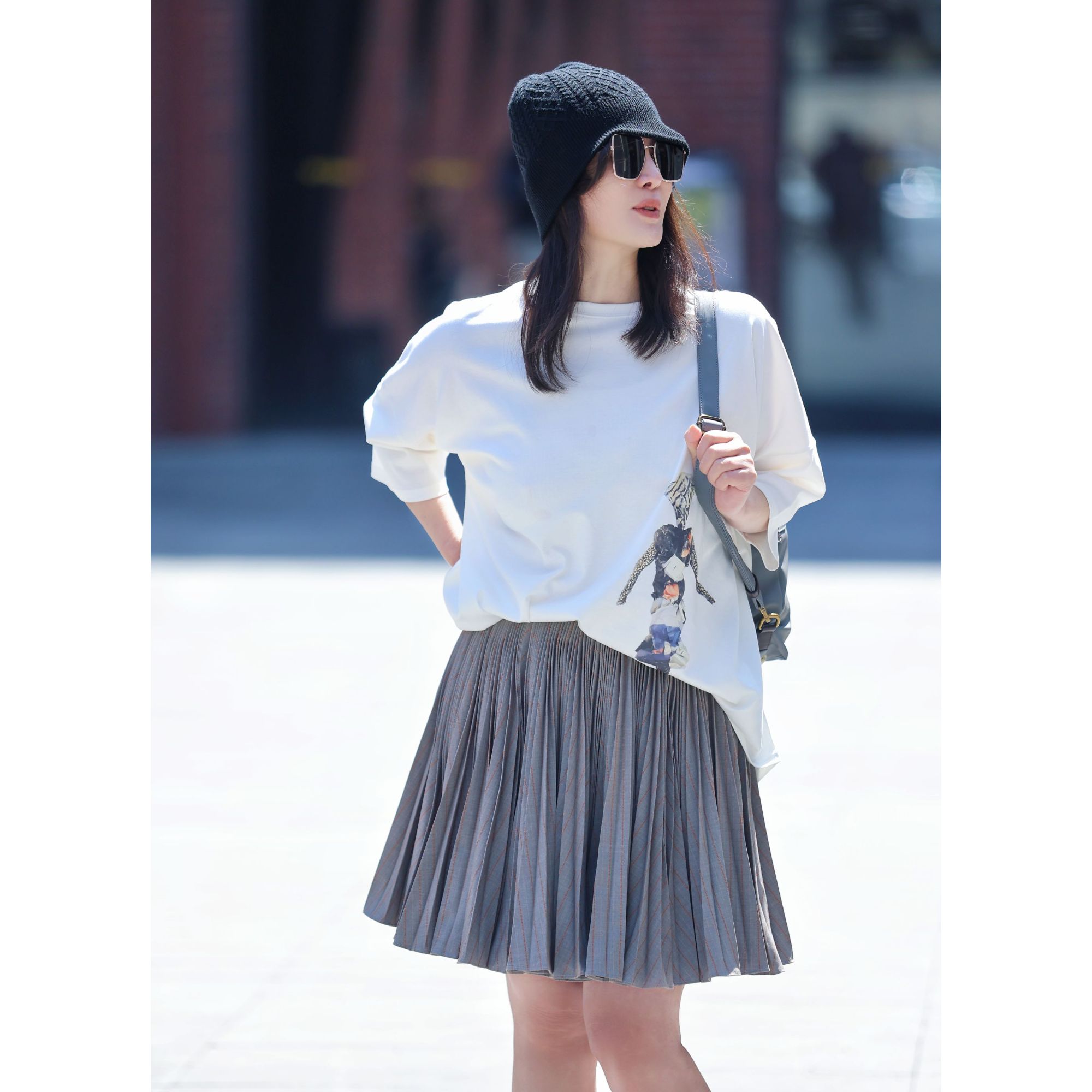 咖啡馆半裙（灰条）