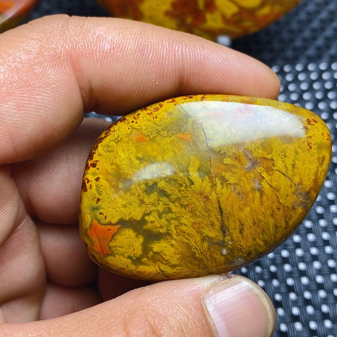 玛瑙/玉髓颈饰未镶嵌易*