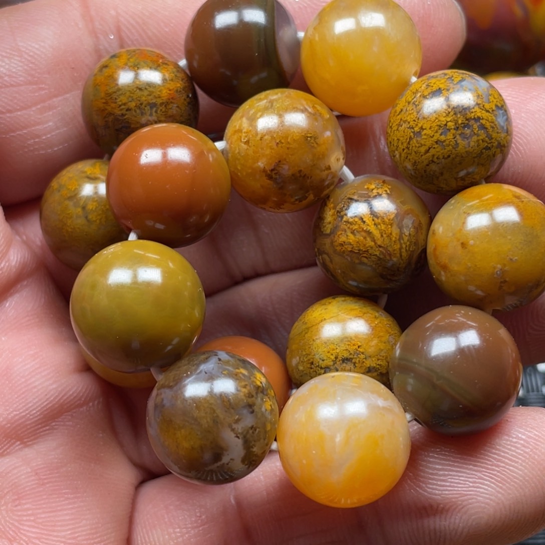 玛瑙/玉髓颈饰未镶嵌森**马