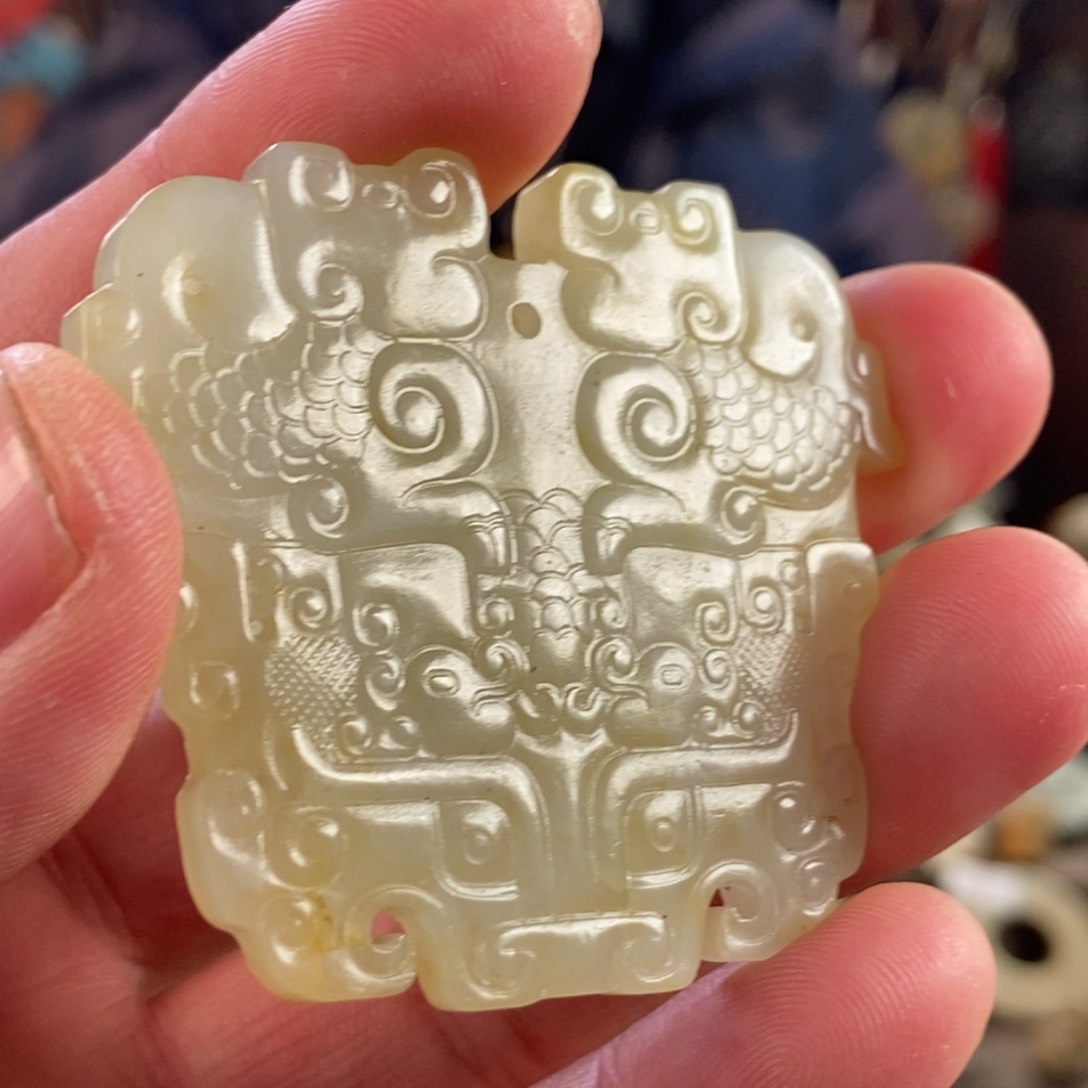 和田玉挂件未镶嵌时***里