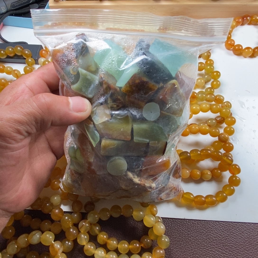 未镶嵌蛇纹石玉手链纯天然岫玉花玉鱼缸石