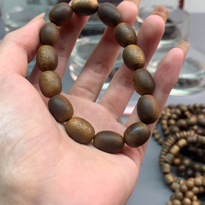 沉香手串1.4枣珠单圈