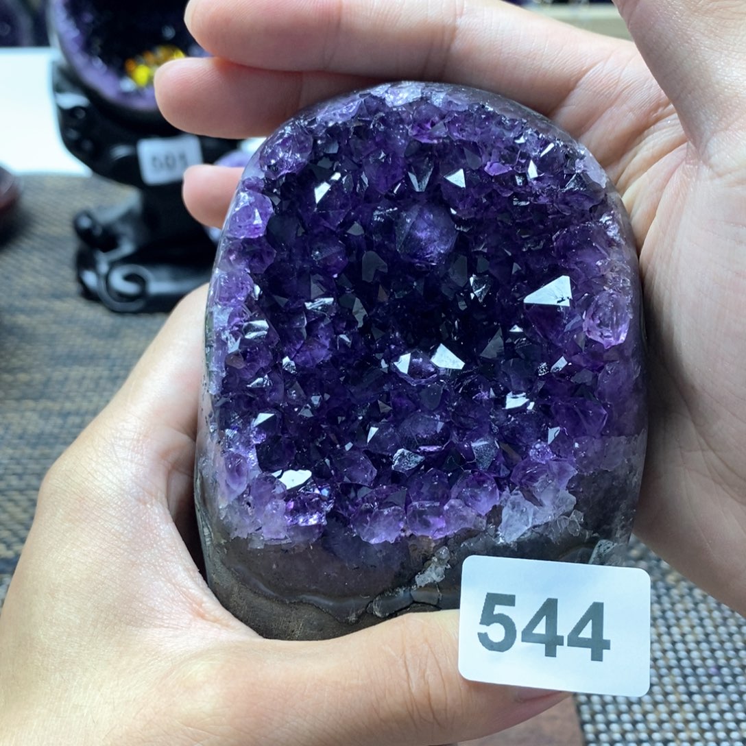 大型摆件（非配饰）未镶嵌水晶