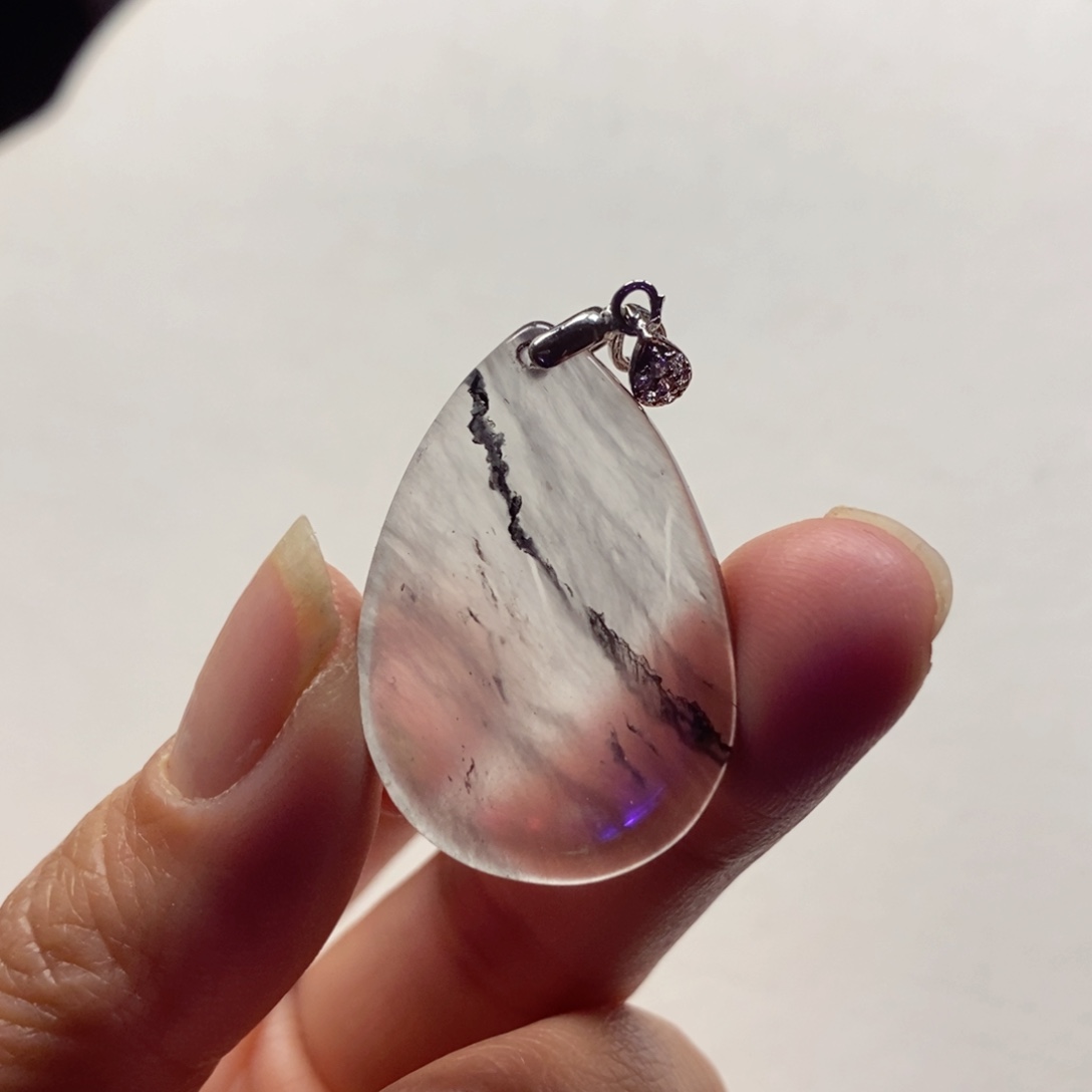 石英质玉颈饰未镶嵌