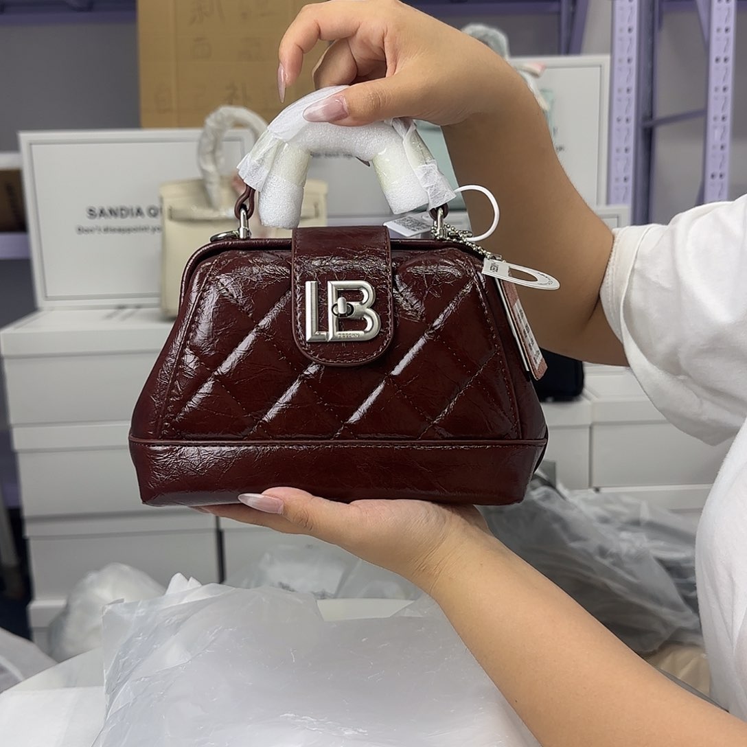 PU广州小众品牌包包