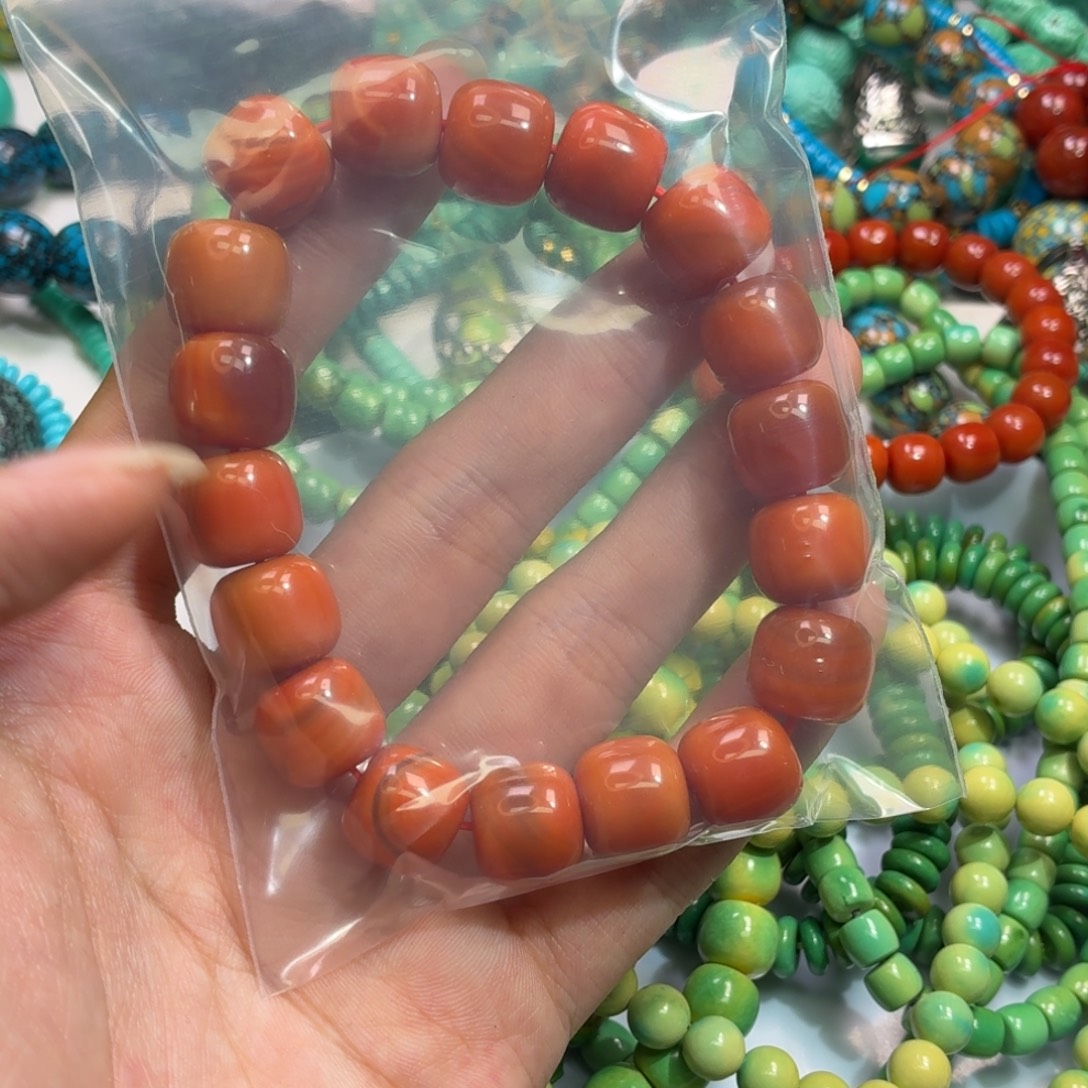 南红玛瑙手串未镶嵌