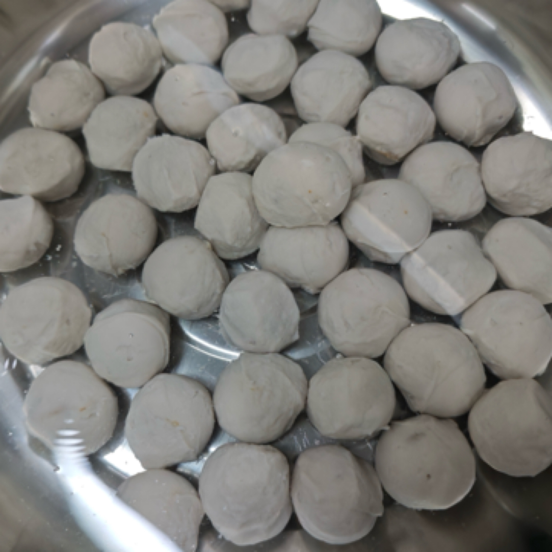 福州连江黄岐半岛 马鲛鳗鱼丸  每包1斤合计4斤，有无肉一两粒调称