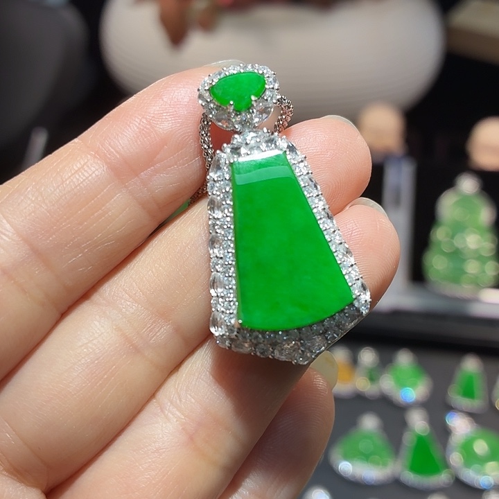 翡翠18K金镶嵌吊坠(不含链)翡翠