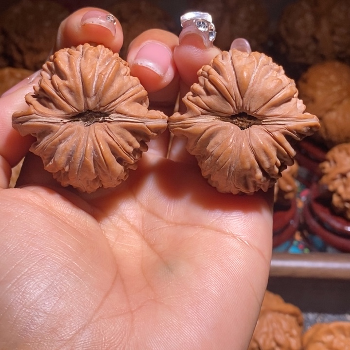 如***果吊坠文玩核桃40四座楼