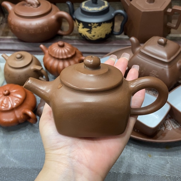 茶壶紫砂亮紫砂紫砂