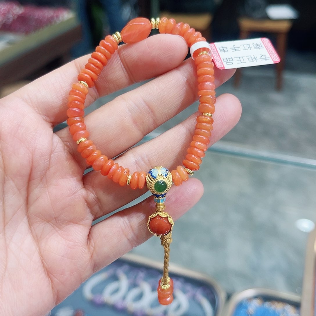 南红玛瑙手链未镶嵌手串