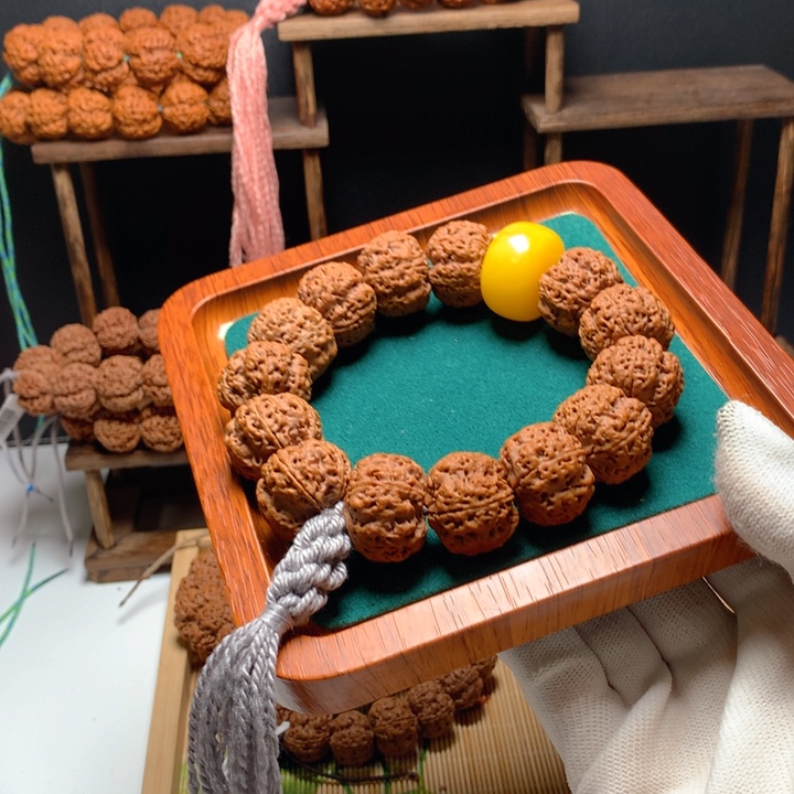 为***得金刚菩提吊坠定制满肉