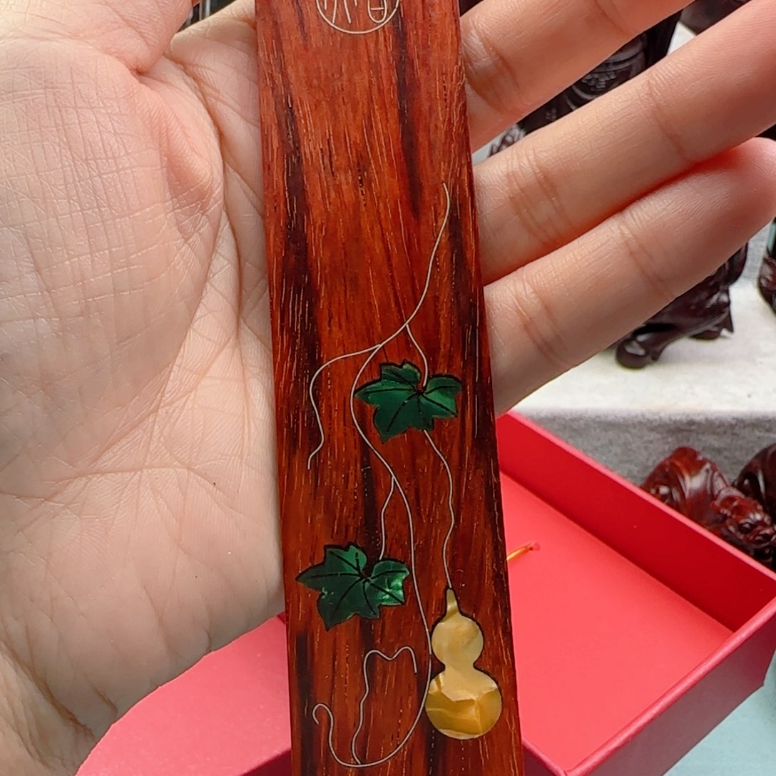 小叶紫檀把件书签