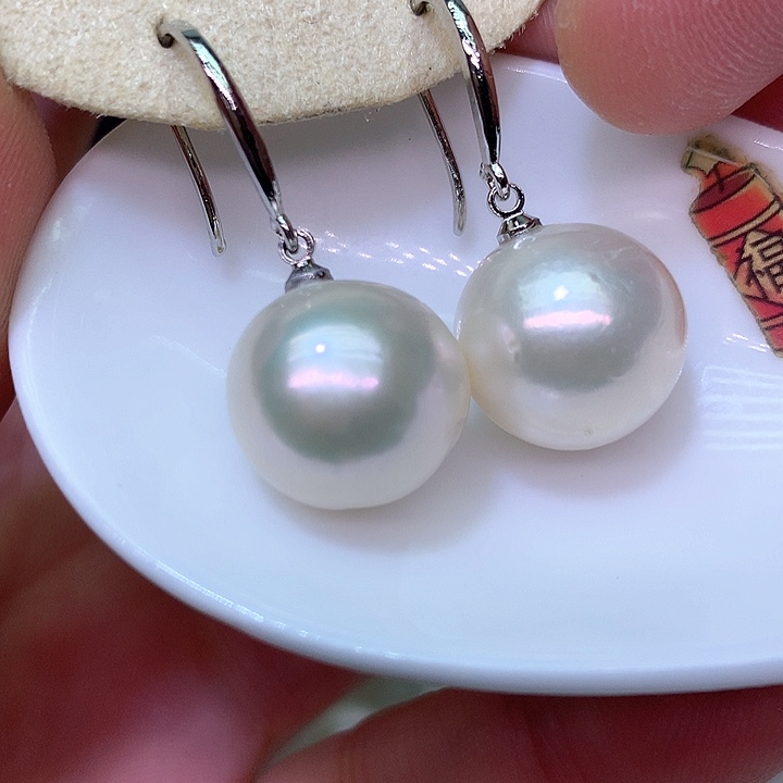 银S925镶嵌耳饰淡水珍珠