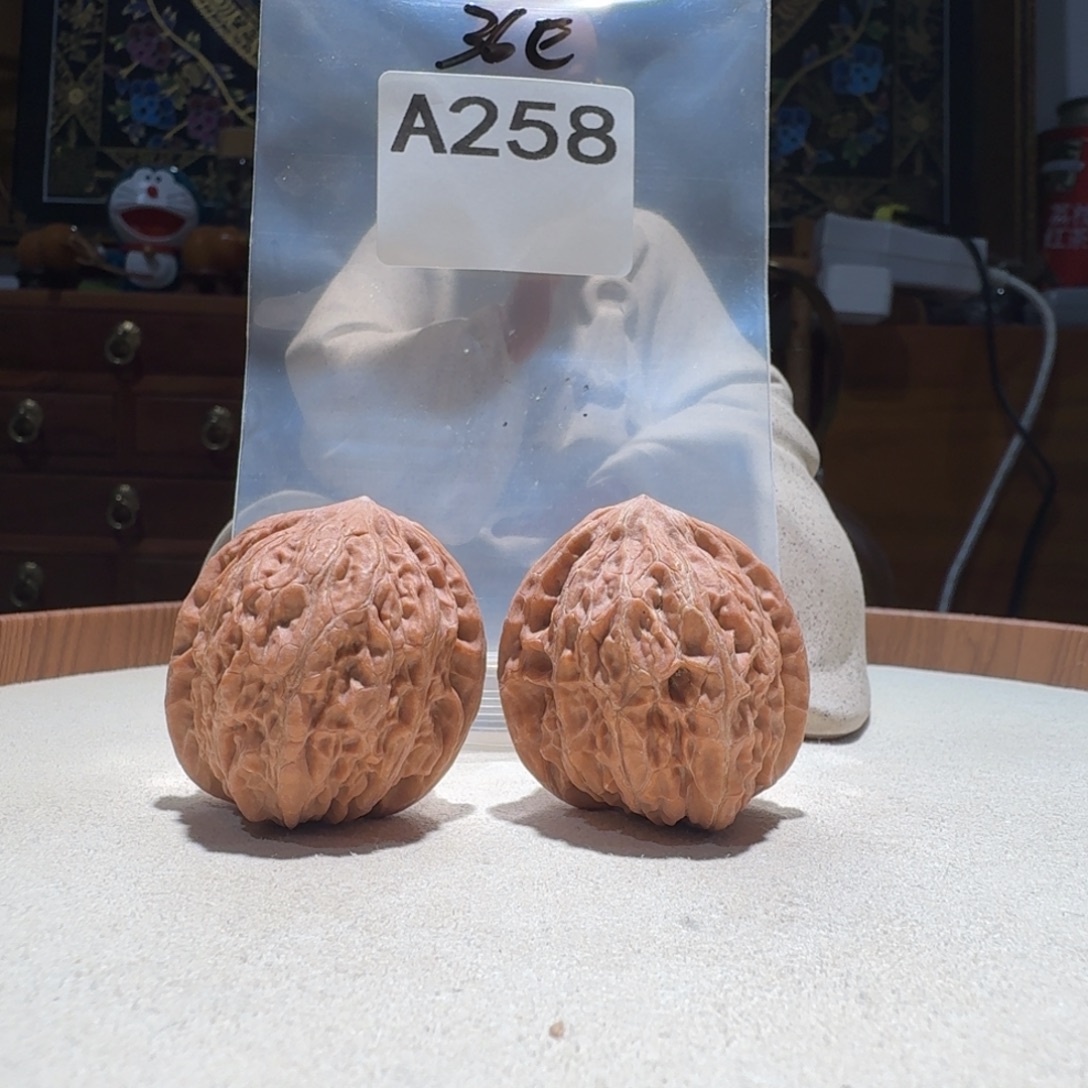 文玩核桃吊坠铁锤