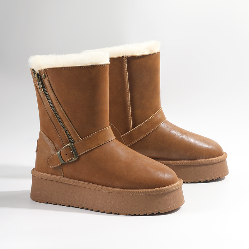 防水雪地靴女复古牛皮冬季加厚保暖复古真皮绒毛高筒机车靴子